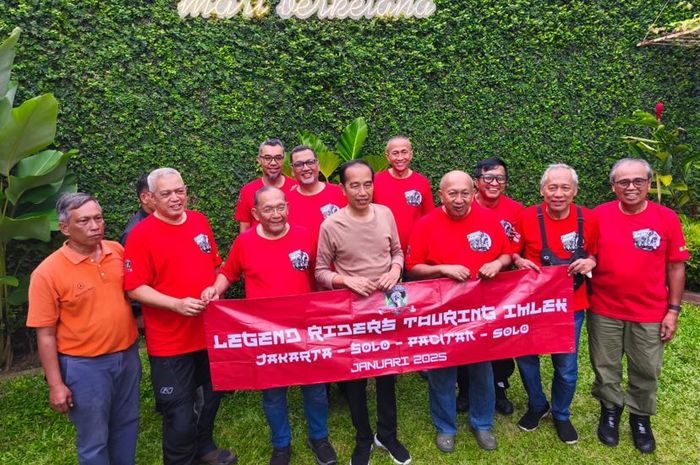 keseruan Legend Riders Touring Imlek, disamput Jokowi saat tiba di Solo