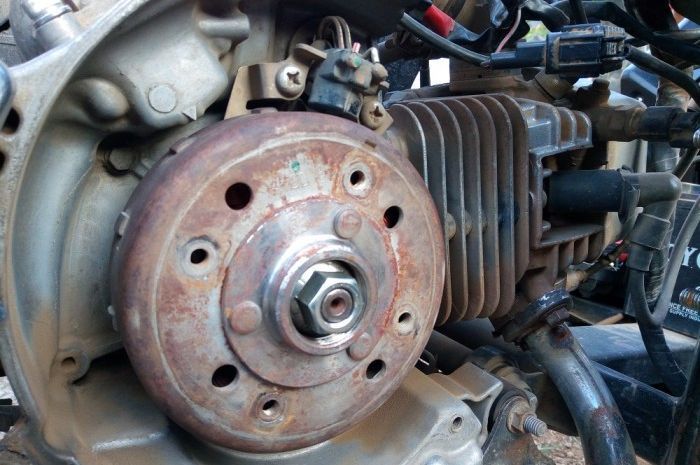 Perhatikan juga kondisi magnet motor matic 