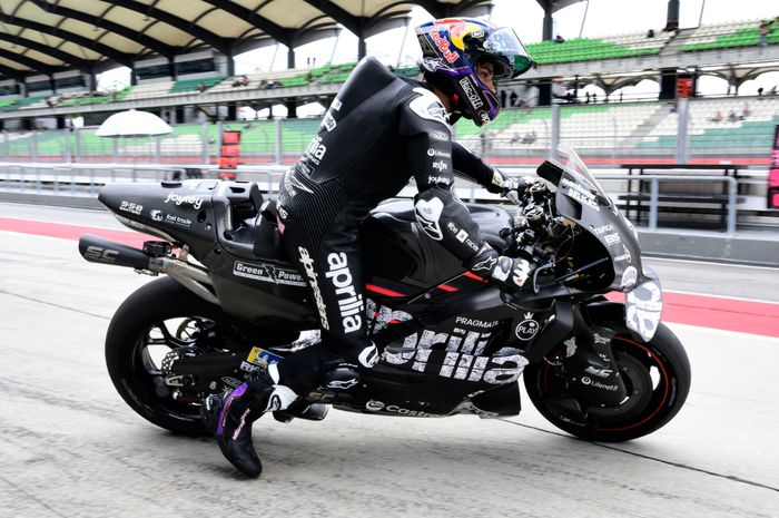 Michelin jawab tuduhan bos Aprilia Racing soal crash Jorge Martin