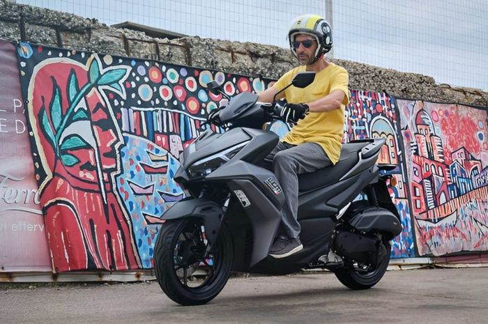 Kembaran Yamaha Aerox muncul di Italia