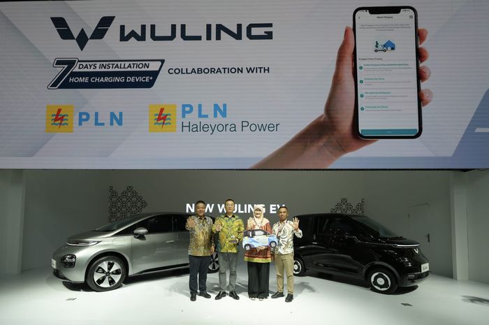 Ajak PLN dan Haleyora Power, Wuling pastikan pemasangan home charging hanya 7 hari 
