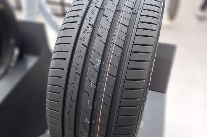 Perbedaan Ban Tubeless dan Ban Biasa, Mending Pilih Mana Biar Untung