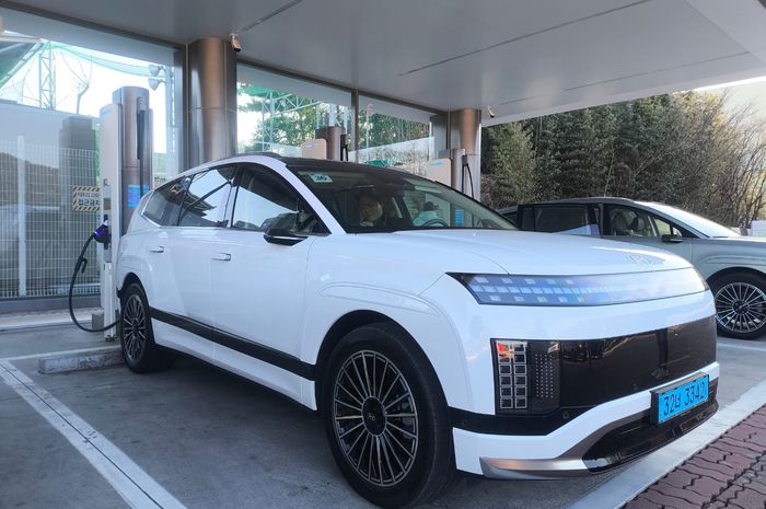 Hyundai IONIQ 9 punya kemampuan pengisian daya 10-80% hanya dalam waktu 24 menit saja