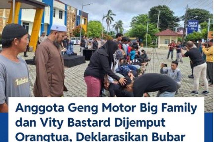 Para anggota geng motor deklarasi bubarkan diri di Polres Pangkalpinang