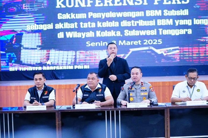 Dittipidter Bareskrim Polri mengungkapkan penyelewengan Bahan Bakar Minyak (BBM) subsidi 