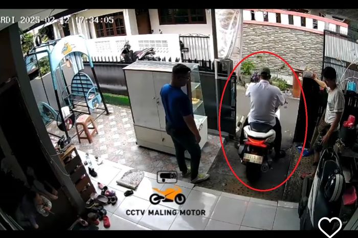 Honda PCX dagangan hilang mudah tanpa ada perlawanan dari pemilik. Ini modus pelaku