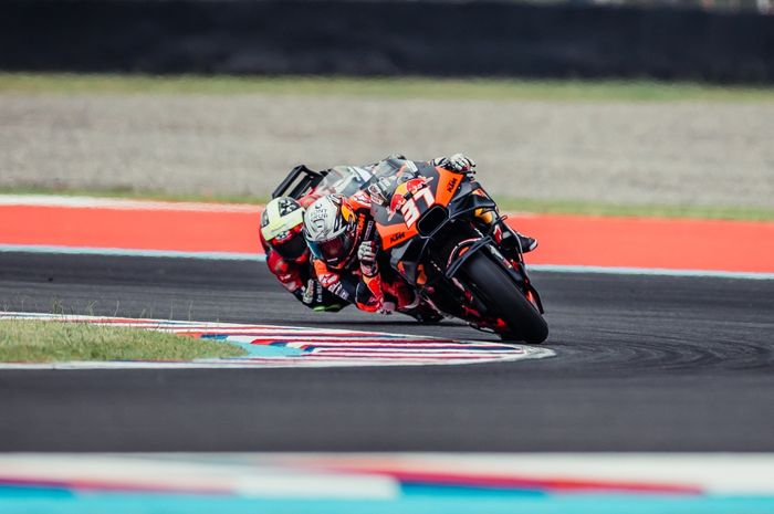 Pedro Acosta disebut rela balapan gratisan demi kompetitif dengan motor Ducati, tapi ada yang mau bayar mahal untuknya