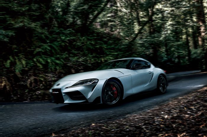 Toyota GR Supra RZ tidak luput dari upgrade.