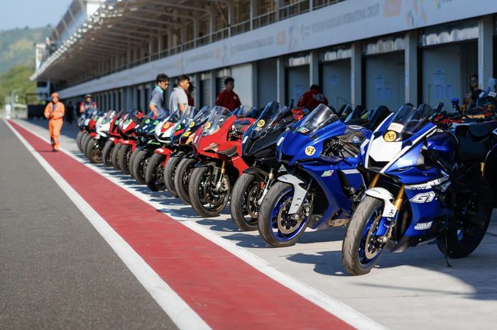 RC Motogarage berkolaborasi dengan One3 Motoshop bikin kegiatan trackday di sirkuit Mandalika 