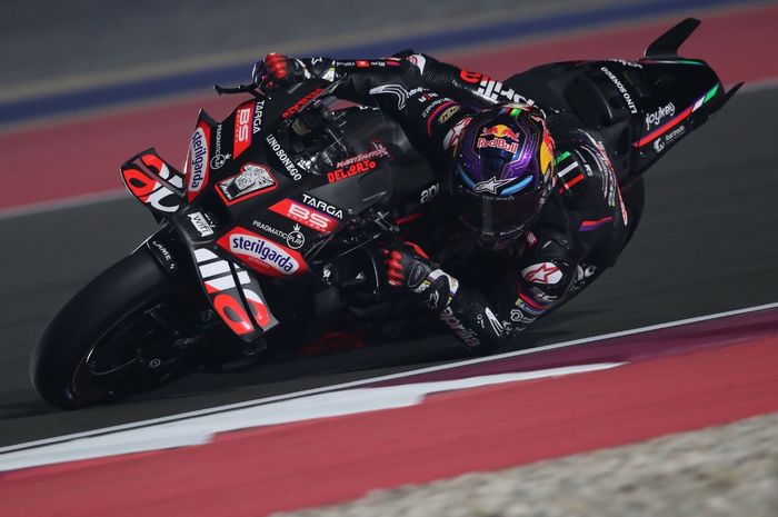 Jorge Martin mengalami patah 11 tulang rusuk akibat crash di balapan MotoGP Qatar 2025