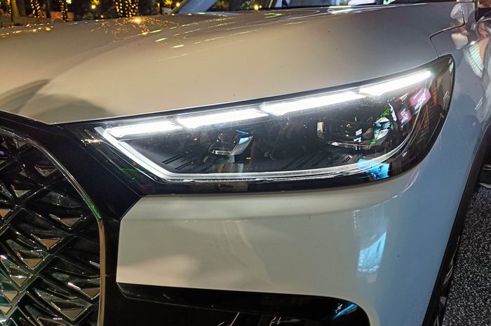 Ilustrasi lampu mobil