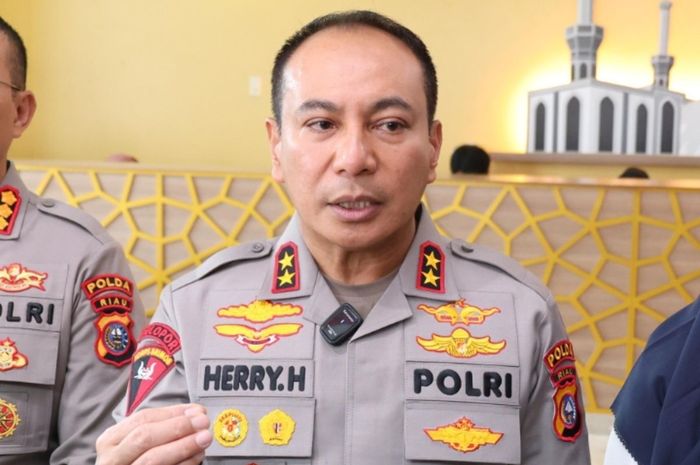 Kapolda Riau, Herry Heryawan