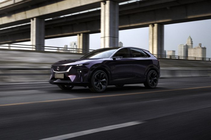 Mazda Motor Corporation menampilkan Mazda EZ-60 untuk pertama kalinya kepada publik dunia di Auto Shanghai 2025.