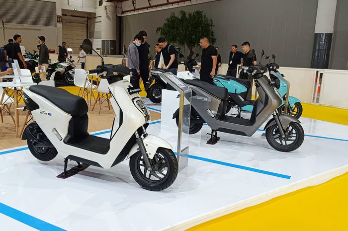Motor listrik Honda dihujani promo