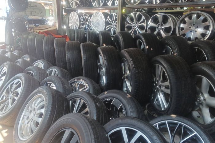 Jangan Tunggu Meledak, Ini Tanda Ban Mobil Sudah Harus Diganti