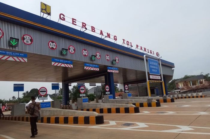 Gerbang tol Parigi tol JORR 2 ruas Kunciran-Serpong