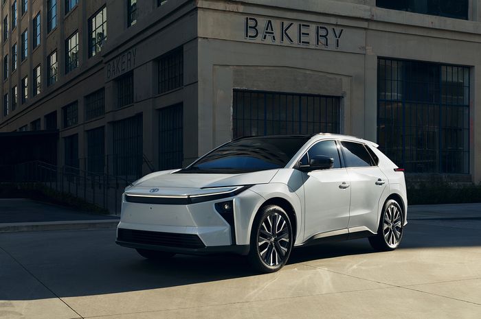 Toyota bZ menjadi nama baru bZ4X di Amerika Utara.
