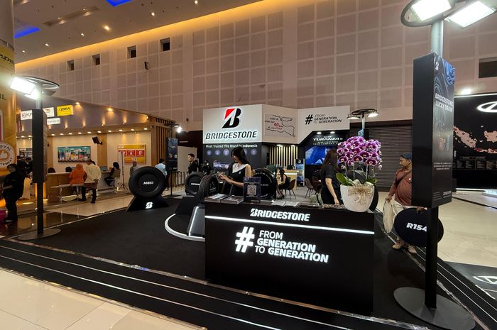 Resmi menjadi official tire partner IIMS Surabaya 2025, Bridgestone memperkuat kehadiran di pasar otomotif Jawa Timur.