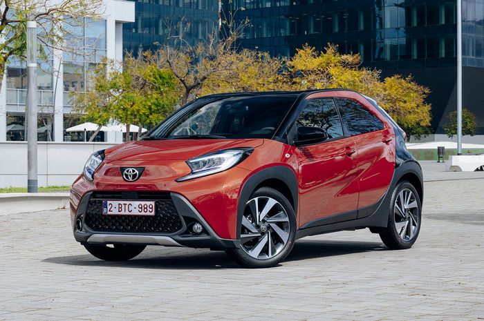 Toyota Aygo X jadi rival Suzuki Fronx di Eropa.