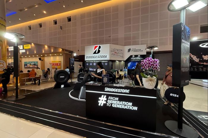 Bridgestone Indonesia menjadi Official Tire Partner IIMS Surabaya 2025