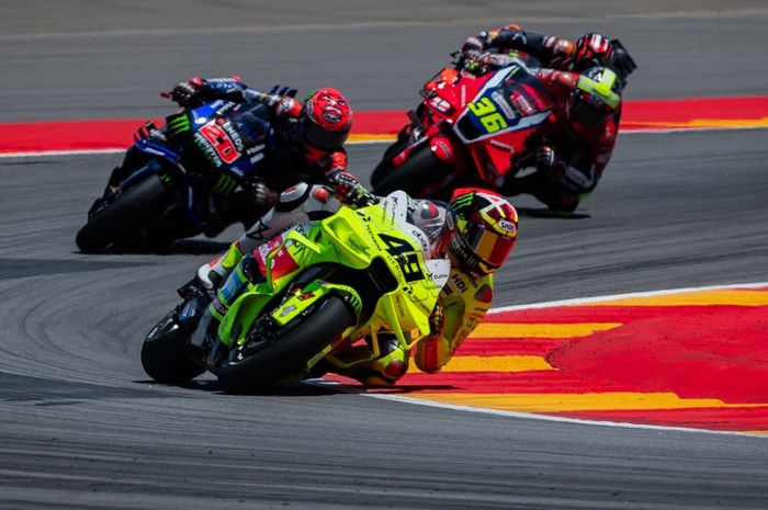 Fabio Di Giannantonio tidak merasakan dampak positif berganti cakram rem depan kayak Pecco Bagnaia