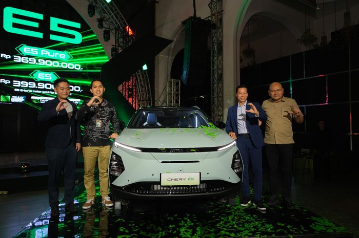 Chery C5 facelift dirilis, segini banderolnya 
