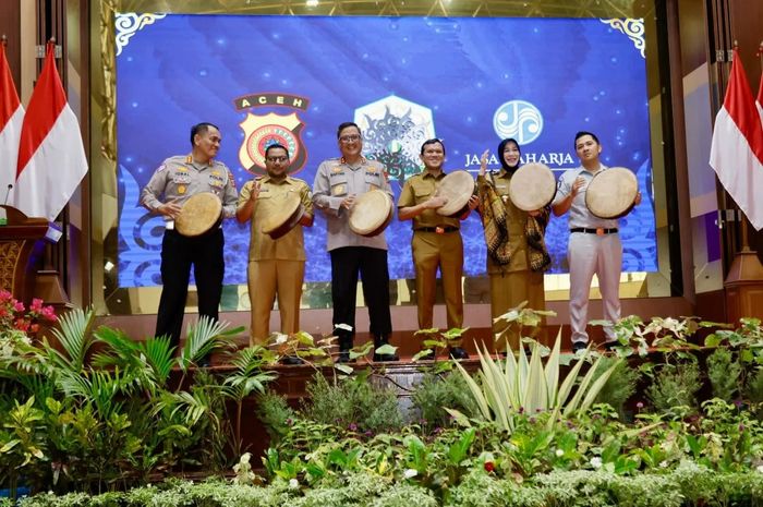 Peluncuran program inovasi layanan Samsat Aceh