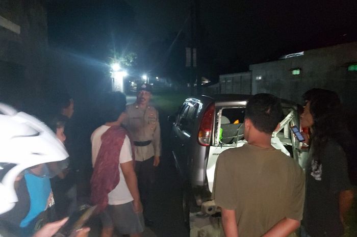 Kecelakaan Honda Vario menabrak pintu bagasi Hyundai Atoz hingga pengendara bernama Stevin Andika Putra (16), warga Gilangharjo, Pandak, Bantul tewas