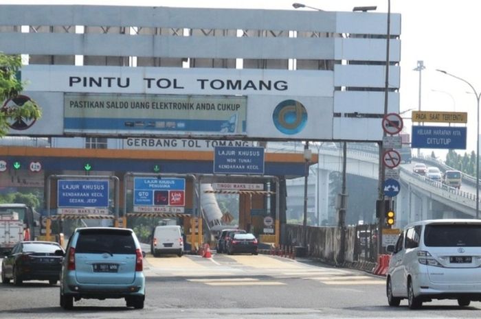 Gerbang tol Tomang yang akan ditutup sementara di akhir pekan ini, (12-13/7/2025)