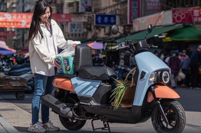 penampakan motor matic SYM 4MICA model 2025, cocok buat anak muda kalcer