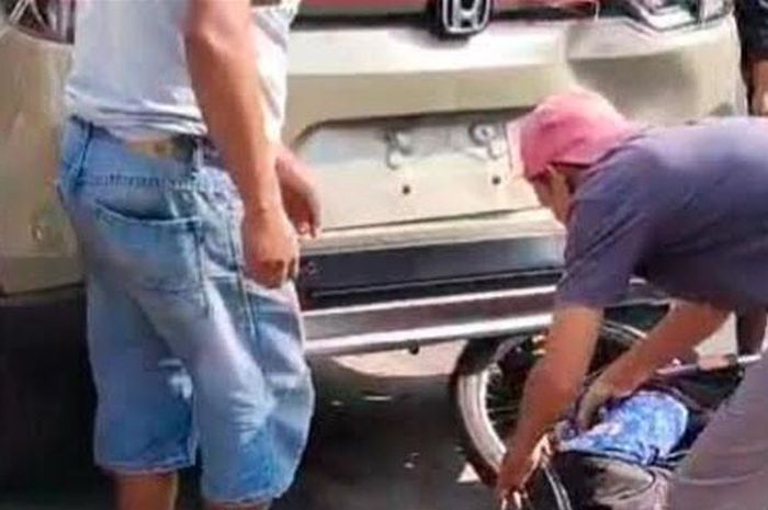 Perkara Honda HR-V parkir di pinggir jalan bikin seorang kepala sekolah kehilangan nyawa. Begini kronologinya