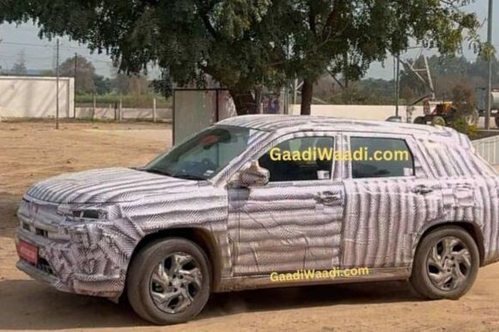 penampakan spy shoot SUV baru Maruti Suzuki yang kemungkinan besar akan dinamai Escudo