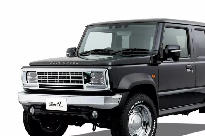 Suzuki Jimny 5 pintu bergaya SUV Amerika dari Cal's Motor