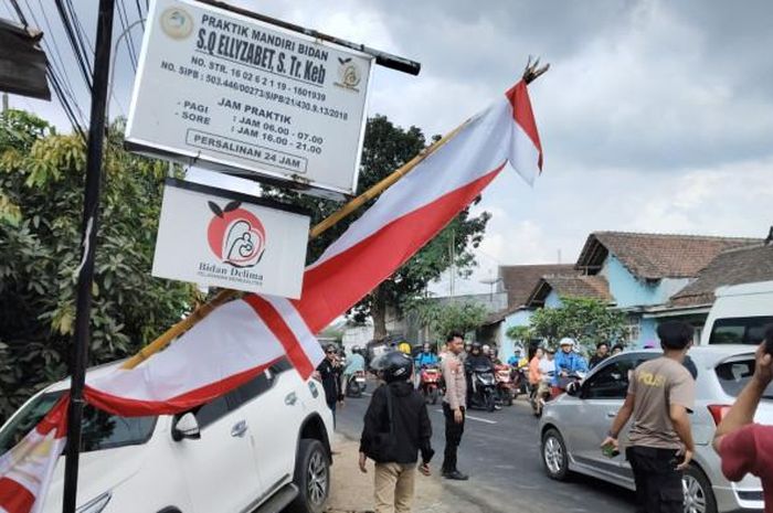 Toyota Fortuner tabrak rumah warga di Jalan Raya Bondowoso-Situbondo 