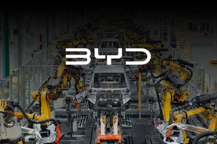 Ilustrasi pabrik mobil listrik BYD