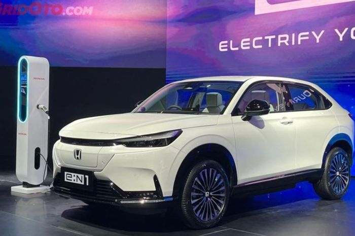 Honda kurangi investasi produk mobil listrik dan lebih menggenjot pengembangan hybrid (foto ilustrasi)