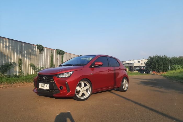Toyota All New Agya tipe G Manual milik Rizky Basworo, founder komunitas ANAID yang juara ke-5 di kelas braket 18 detik pada event Bride Sentul National Drag Fest &amp; Kejurnas Putaran 4 