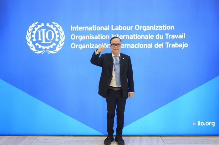 Inilah profil Immanuel Ebenezer, politikus Gerindra, Wakil Menteri Ketenagakerjaan, yang baru saja terkena OTT KPK. Mulai naik kariernya setelah gabung Jokowi Mania (Dok Kemenaker)