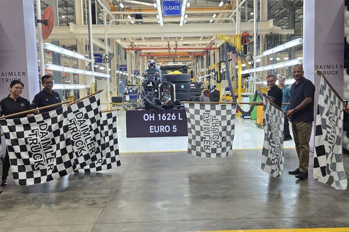 Daimler Commercial Vehicles Manufacturing Indonesia mulai ekspor