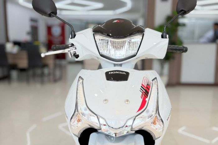 Penampakan Honda Wave 125 R Special Edition x Profender, motor bebek edisi spesial saudara Honda Supra X 125 