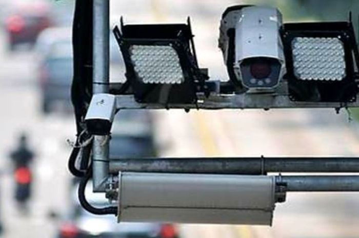 Ilustrasi kamera tilang elektronik