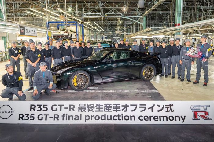 Nissan akhiri produksi GT-R R35