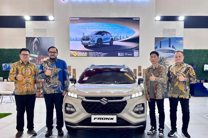 Suzuki berikan Marvelous Deals di GIIAS Surabaya 2025