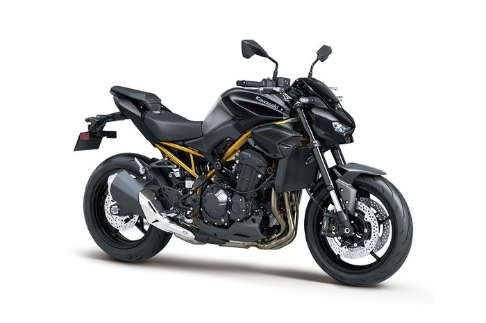 Kawasaki Z900 RS Tahun 2026