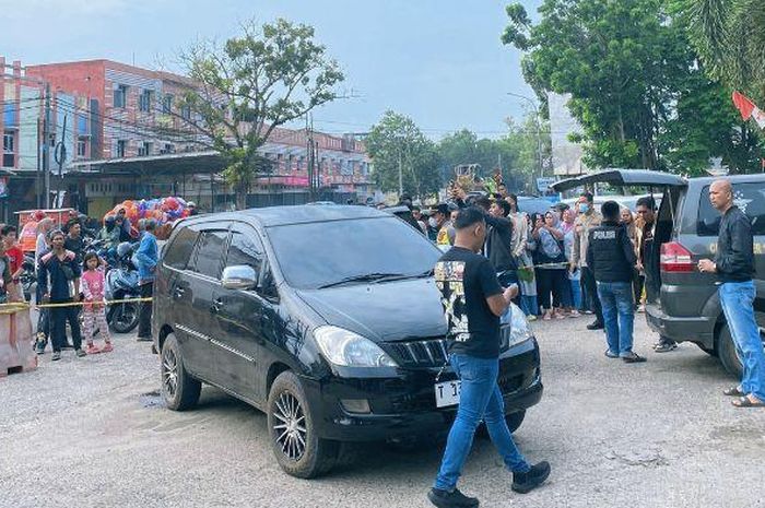 Pasangan kekasih ditemukan tak bernyawa usai menyantap pecel lele. AC diduga jadi pemicunya