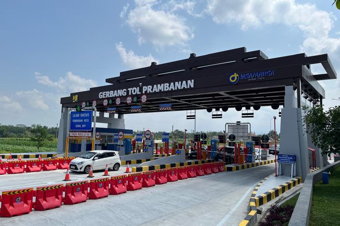 Gerbang tol Prambanan ruas Klaten-Prambanan