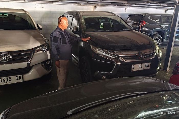 Mitsubishi Pajero Sport dan Toyota Fortuner anggota DPR RI, Satori yang disita KPK kini berada di Rupbasan Kelas 1 Cirebon
