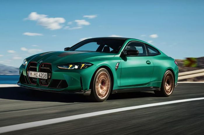 penampakan BMW M4 CS