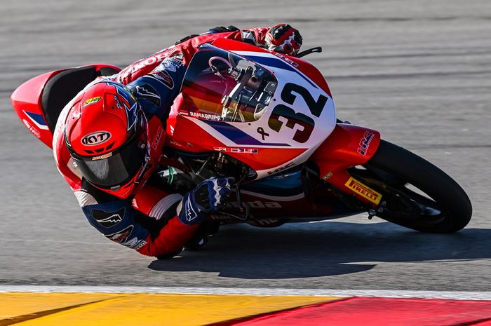 Dua pebalap muda Indonesia, M. Kiandra Ramadhipa dan Veda Ega Pratama, kembali turun lintasan pada seri kelima FIM JuniorGP World Championship 