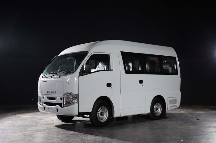 Isuzu Traga Bus hadir menawarkan banyak keunggulan